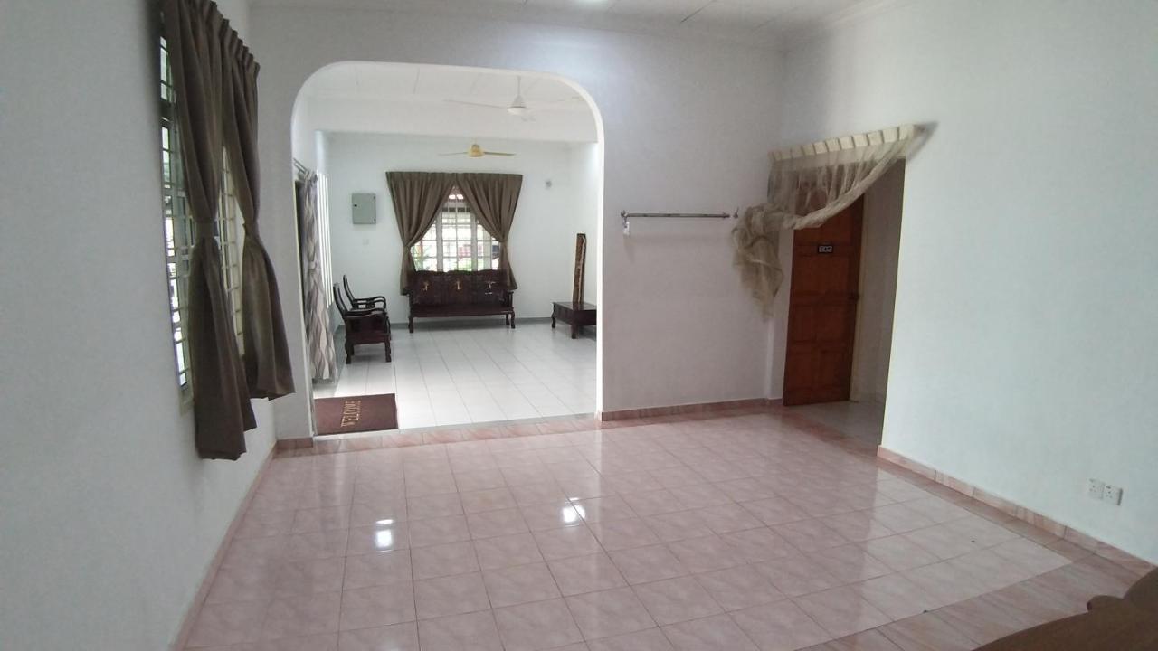 Seri Dusun Sepang Homestay & Event Space Exterior photo